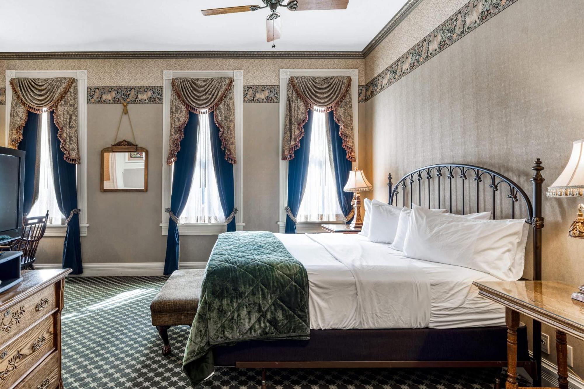 Beaumont Hotel And Spa - Adults Only Юрей Екстериор снимка