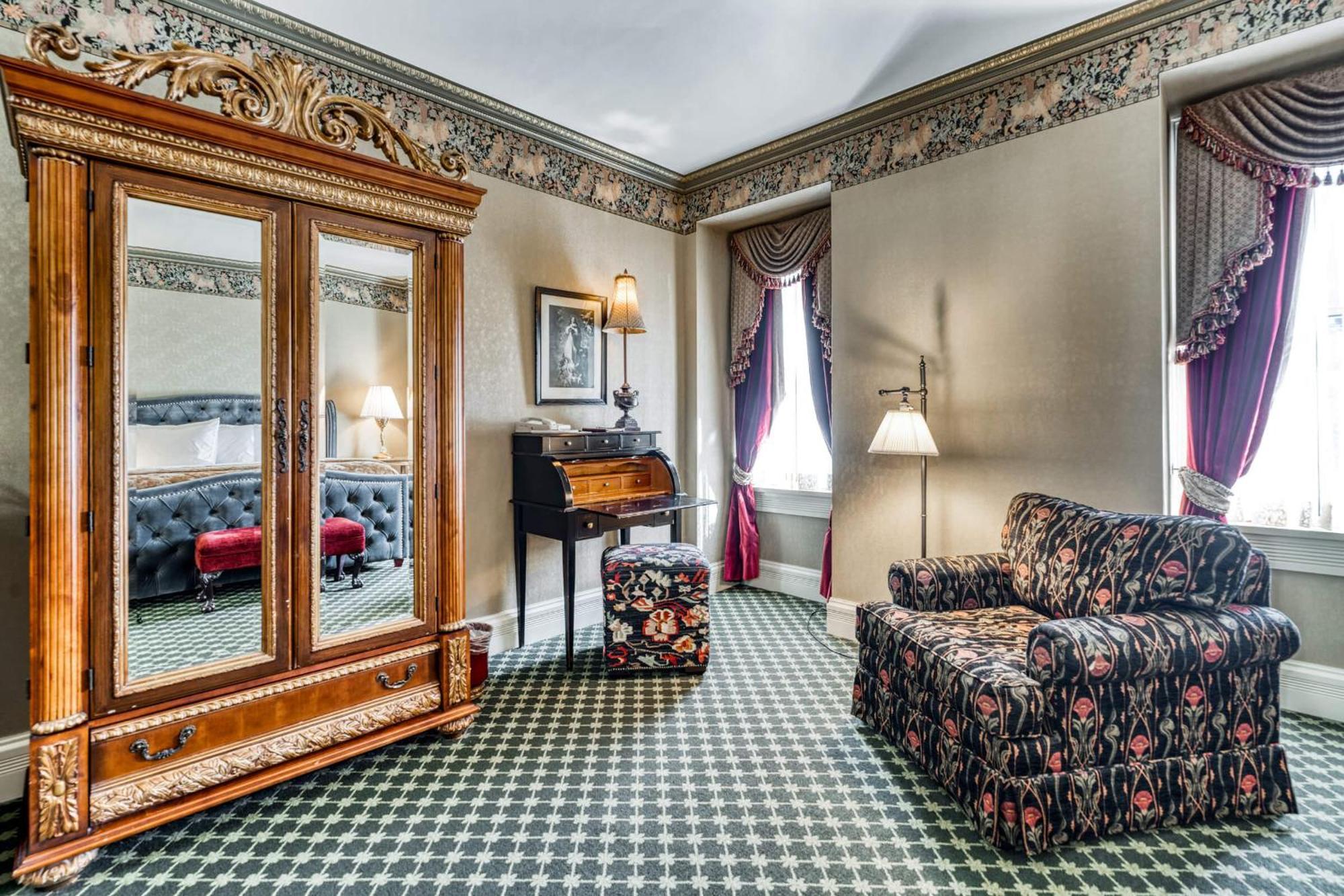 Beaumont Hotel And Spa - Adults Only Юрей Екстериор снимка