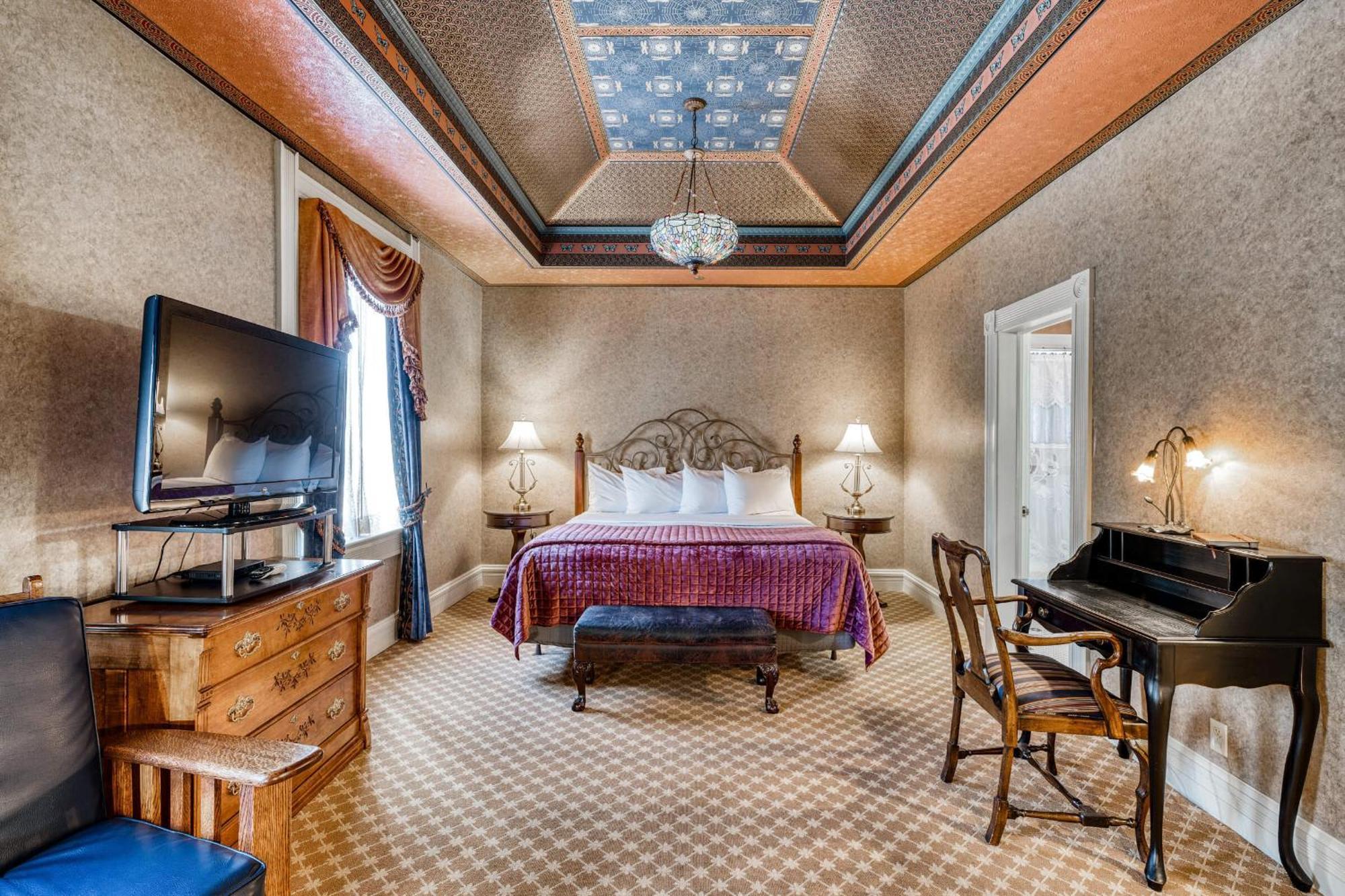 Beaumont Hotel And Spa - Adults Only Юрей Екстериор снимка